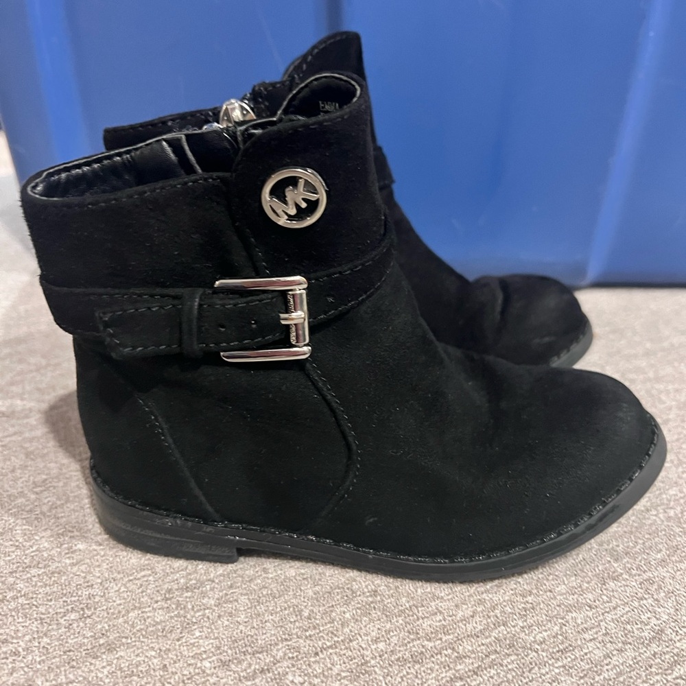 Michael Kors Toddler Size 8 Black Suede Booties